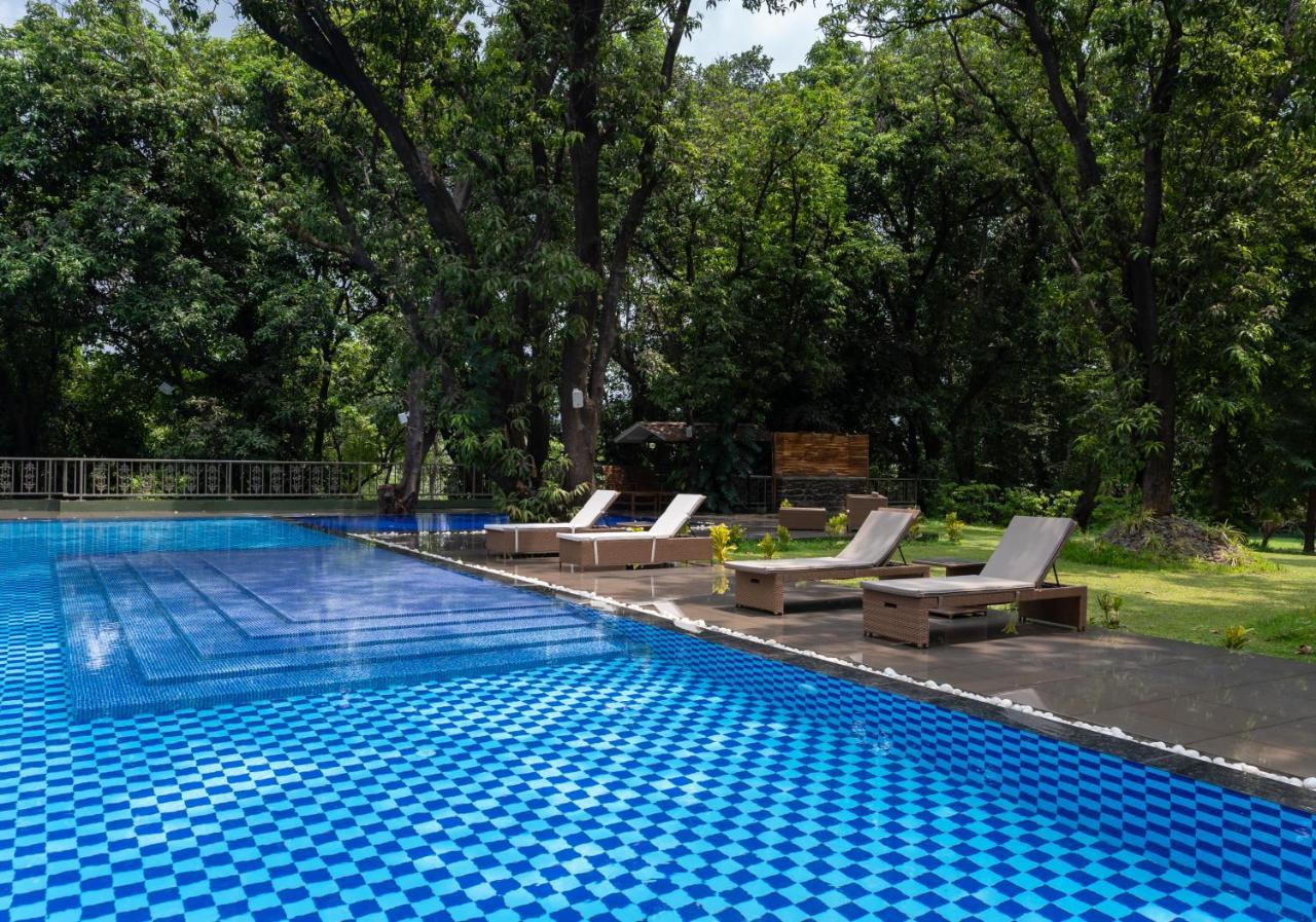 Oleander Farms, Karjat Hotel Exterior foto