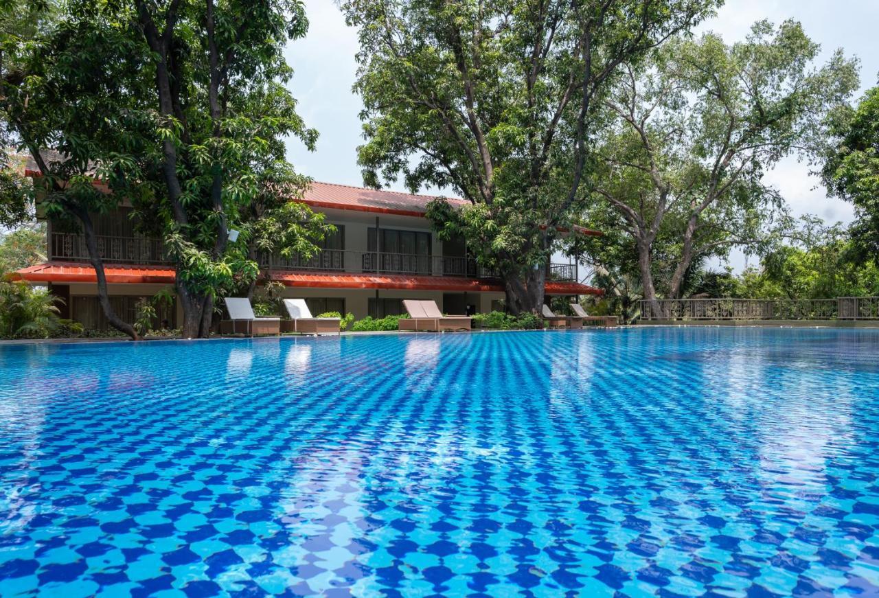 Oleander Farms, Karjat Hotel Exterior foto